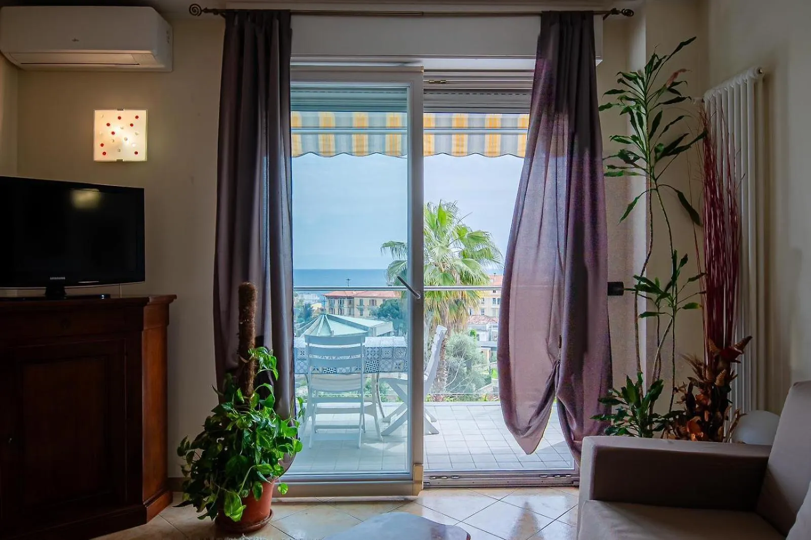 Casa Della Nonna Apartment Ospedaletti