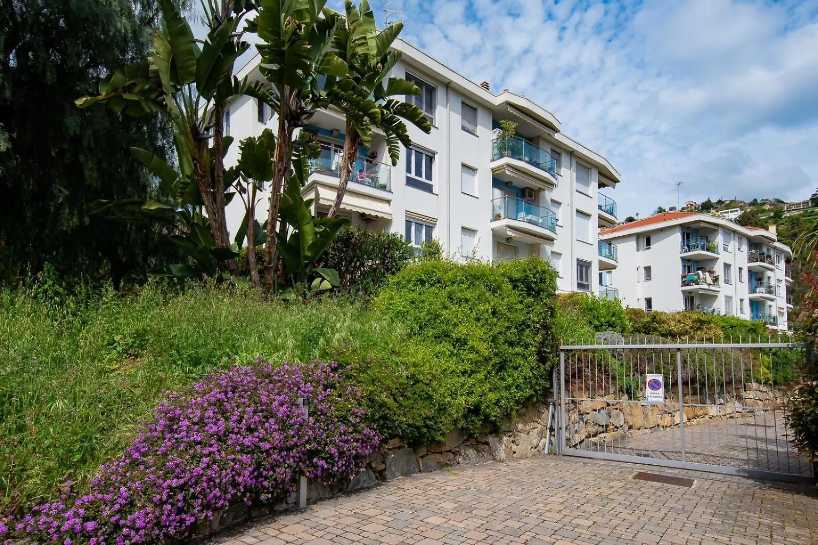 Casa Della Nonna Apartment Ospedaletti